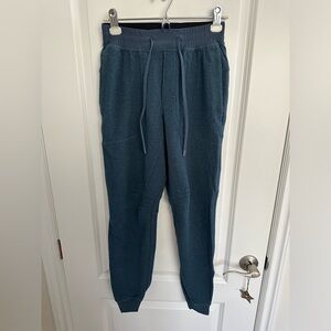 Lululemon cozy, joggers